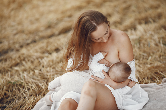 Breastfeeding Tips in hindi