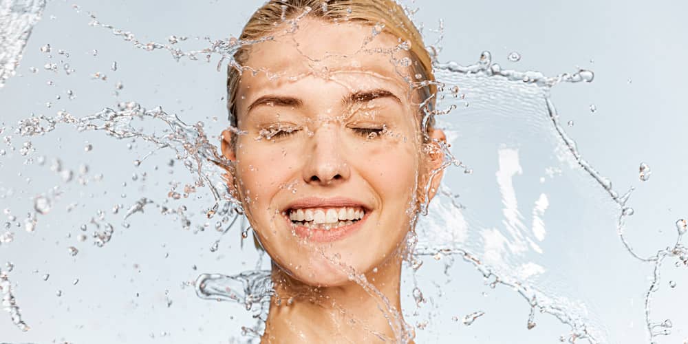 HydraFacial Benefits & Side Effects in hindi