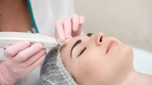 HydraFacial Benefits & Side Effects in hindi